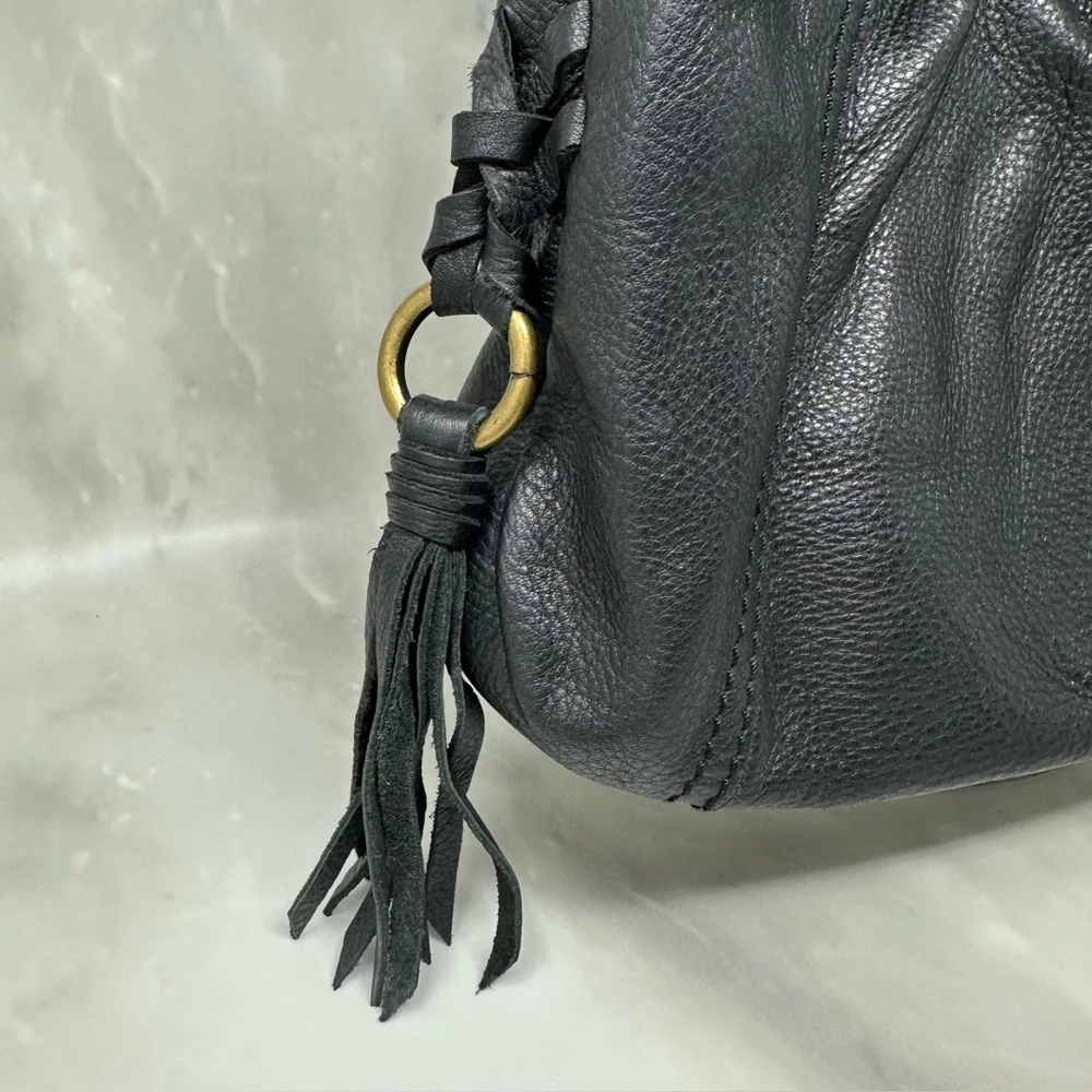 The Sak Black Pebbled Leather Hobo Bag Shoulder Purse Handbag
